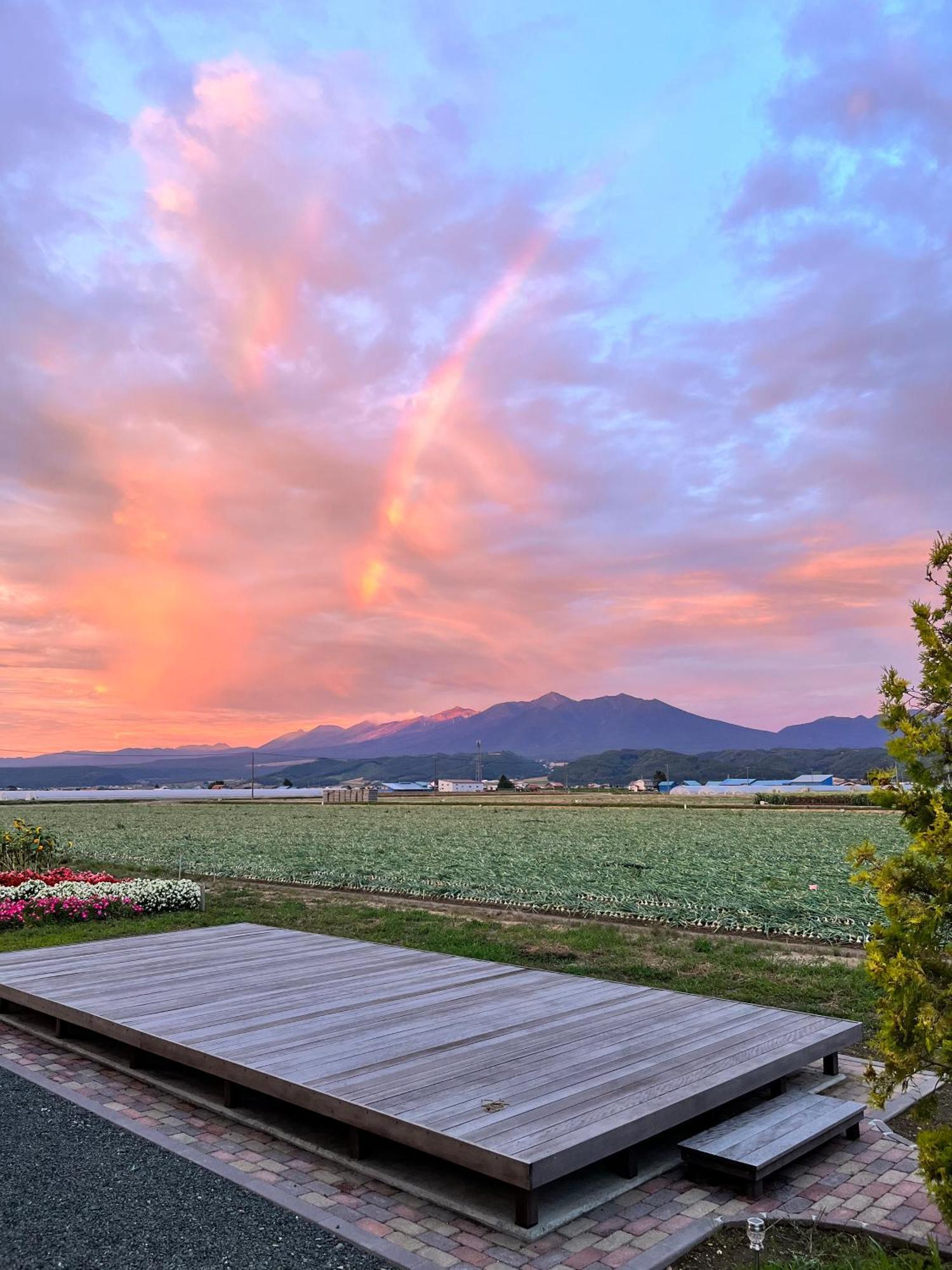 Shooting Star The Bed & Breakfast NakaNakafurano Екстериор снимка